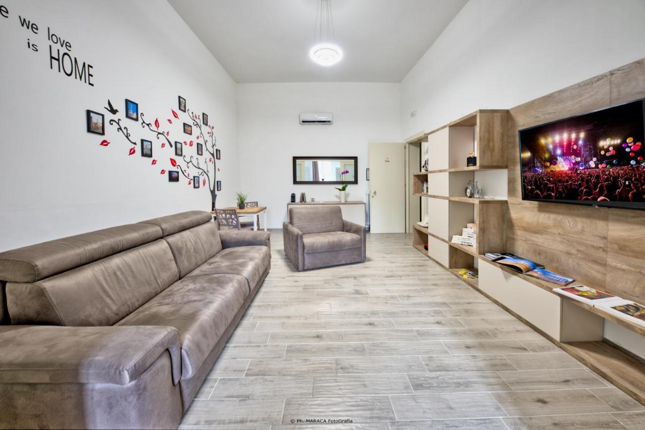 Hotiday Room Collection - Lecce Gianmarti Suite Экстерьер фото