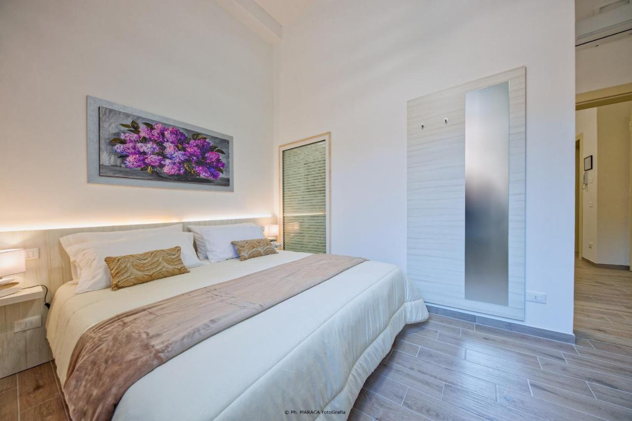 Hotiday Room Collection - Lecce Gianmarti Suite Экстерьер фото