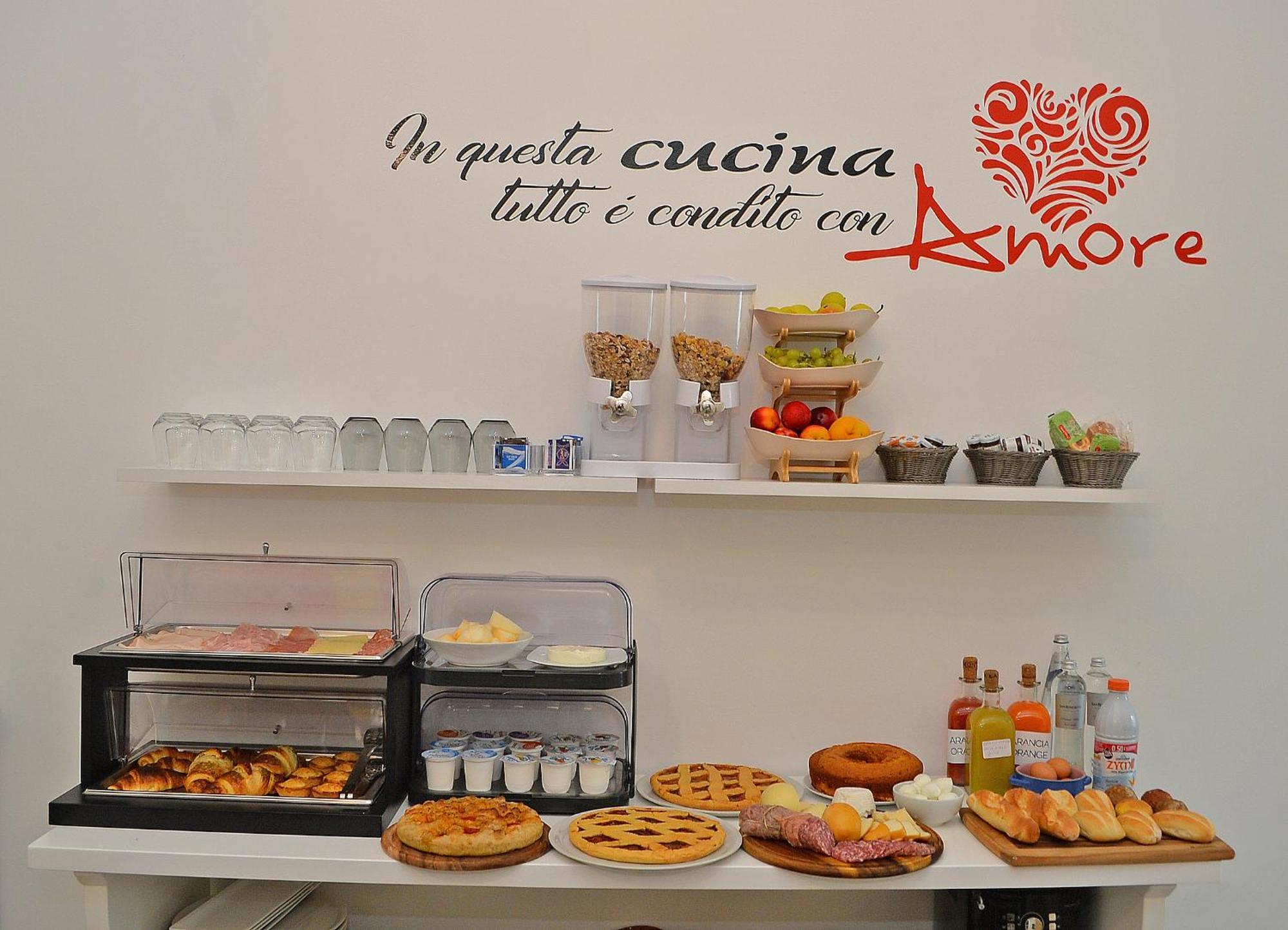 Hotiday Room Collection - Lecce Gianmarti Suite Экстерьер фото